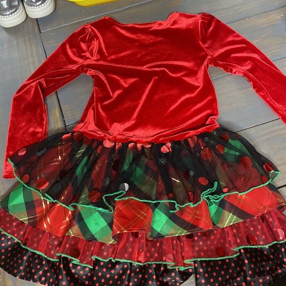 Holiday dress size 6. (389/5) - Picture 6 of 6